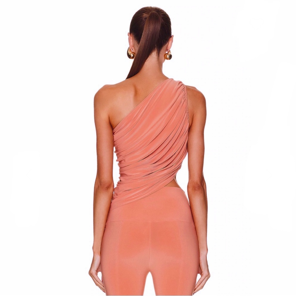 NEW NORMA KAMALI REVOLVE ONE-SHOULDER TOP - Picture 6 of 8